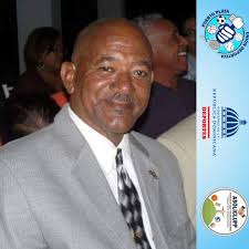 Reconocerán destacado cronista puertoplateño José Escaño en celebración del  Día Nacional del Deporte