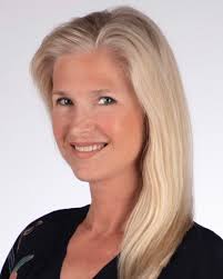 Ellen Kamp's Instagram, Twitter & Facebook