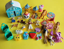 Small Toy Lot For Girls Mixed Lot Breyer Barn Animals Aladdin Shopkins Unbranded Barn Animals Shopkins Toys