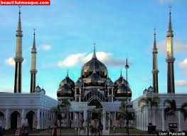 Hanya lebih kurang 1km dari muzium negeri terengganu. World Beautiful Mosques Pictures