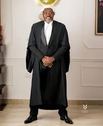 In a video that has since gone viral, the movie star is spotted with stacks of cash that will be spent during the burial. Kanayo O Kanayo Bags His Law Degree To Become A Lawyer Ghpage