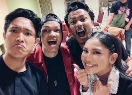 My second tab and the most accurate i could do by far. Usai Kontroversi Bebird Faizal Tahir Didakwa Bercinta Dengan Sissy Iman Pula Tempatan Hiburan Trending Cari Infonet