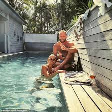 Paul o'brien on wn network delivers the latest videos and editable pages for news & events paul o'brien was born in south africa, and grew up in australia. Lachlan Spark Verlasst Instagram Nachdem Er Ex Frau Lauren Phillips In Mehreren Posts Verprugelt Hat Nach Welt