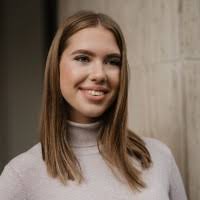 Helena Schoen Email & Phone Number