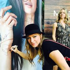 Actress Jes Macallan From Mistresses At The Emmy Style Lounge Gifting Suite With Modere For The Launch Of Our New Li Jes Macallan Best Actress Female Fighter