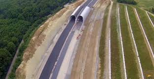 Avem 49 stiri despre autostrada lugoj deva. Tronsonul Cu Tuneluri Din Autostrada Lugoj Deva Ar Putea Fi Gata Peste Minim Patru Ani