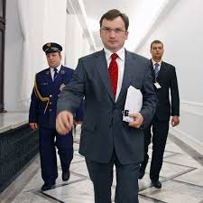 Zbigniew ziobro odniósł się do projektu nowelizacji ustawy o ipn, przygotowanego przez ministerstwo sprawiedliwości. Ziobro Gra Ostro Nowiny