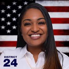 Alexis Solis's Instagram, Twitter & Facebook