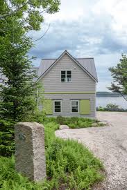 Here are 35 things to do in nantucket massachusetts. Landscaping 8 Ideas For Practical Seashell Surfaces Gardenista