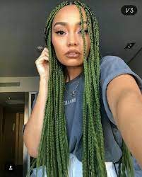 Leigh Rocking Green Braids Colours In 2019 Box Braids Braided Hairstyles Hair Styles Box Braids Styling