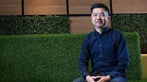 Kompas.com/pramdia arhando juliantochief executive officer (ceo) tokopedia william tanuwijaya saat acara forum ekonomi, kerja sama antara bank. Biografi William Tanuwijaya Kisah Sukses Ceo Tokopedia Posbagus