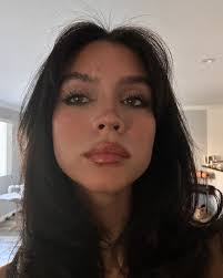 Lily Sanchez's Instagram, Twitter & Facebook