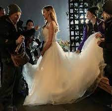 Pin By Kianah Vrolijk On Arrow Set Katie Cassidy Wedding Dresses Mermaid Wedding Dress