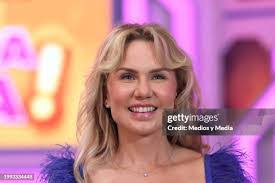 Michelle Vieth's Instagram, Twitter & Facebook