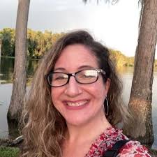 Elizabeth Valle (@vallelizabeth)