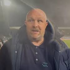 Wrexham AFC fans hit back at Bromley manager's 'playing opposites' rant