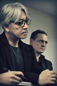 visste ni att startljudet för Sega Dreamcast komponerades av Ryuichi  Sakamoto från Yellow Magic Orchestra : r/todayilearned