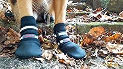 The wide opening makes it easy to get. Best Dog Boots And Coats For Winter To Keep Your Pup Warm Caninejournal Com
