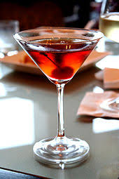 Before dinner drinks, ja niiden jaottelu. Manhattan Cocktail Wikipedia