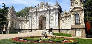 افضل الاماكن في قصر دولمة بهجة قصر السلاطين سعر الدخول و المواعيد تركي فلوج