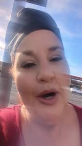 Brigitte Roberts (@champagnepop20) • Instagram photos and videos