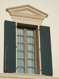 Cornici per finestre esterne, porte e cornici prefabbricate in generale di eleni decor. Cornici Decorative In Polistirolo Eps Per Facciate Cornici Contorni Per Finestre Eleni