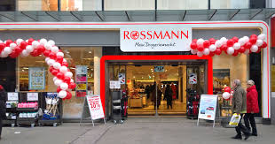 Informieren sie sich über aktuelle trends und aktionen sowie unseren tätigkeitsbereich. Neue Design Filiale In Berlin Rossmann Schafft Platz Supermarktblog