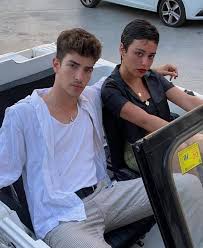 His character and arón piper's ander will be in a relationship in the fourth season of elite. Elite Manu Rios Y Carla Diaz Facebook
