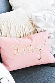 If you do the math, starting a pillow collection can be expensive. 26 Best Diy Pillow Ideas And Designs For 2020