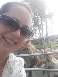 What are good lunch places in Eau Claire, Wisconsin for a group of ladies  and children?