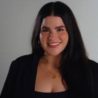 1400+ perfiles de «Isabel Andrea»