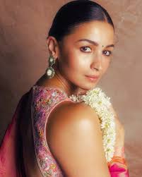 Acholi Women's Traditional Beauty and Cultural Dressing