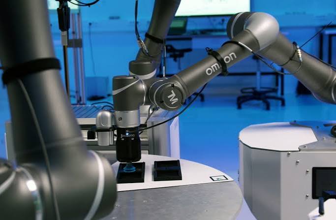医疗制造机器人| 欧姆龙机器人(OMRON Robotics)