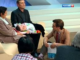Devushka Kotoraya Ne Rastet S 10 Let Rodila Syna Pryamoj Efir Ot 04 12 2012 Youtube