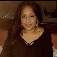 Donna Crayton's Instagram, Twitter & Facebook