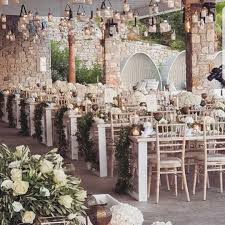 Traumhochzeit Vanessa High Up Santamarinamykonos Traumbraut In Daalarna Couture Sioedam Couture Repost Vanessa High Up Table Decorations Decor Home Decor