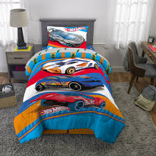 Stop by the blog for ideas as to how you create that dream paris bedroom with beautiful bedding designs highlighting this romantic city of iight and love. Hot Wheels 2 Piece Comforter And Sham Set Kids Bedding Twin Full Walmart Com Walmart Com