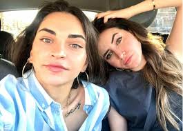 التقنية بلا حدود مدونه تقنية تهتم آخر الأخبار التقنية والحواسيب و الهواتف الذكية آبل و سامسونج و قوقل و هواوي ومايكروسوفت وانتل وتغطية المؤتمرات التقنية. Ø³Ø§Ø±Ø© Ø§Ù„Ø´Ø§Ù…ÙŠ Ù…Ø¹ Ø´Ù‚ÙŠÙ‚ØªÙ‡Ø§ Ø§Ù„Ø¬Ù…Ù‡ÙˆØ± ØªÙˆØ£Ù… Ø®Ø¨Ø± ÙÙŠ Ø§Ù„ÙÙ†