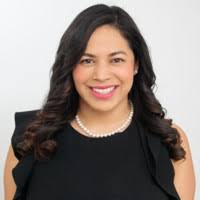 6800+ perfiles de «Karla