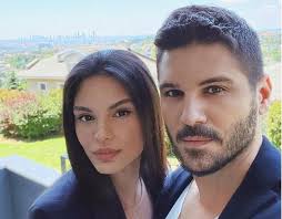 Almeda abazi salary income and net worth data provided by people ai provides an estimation for any internet celebrity's real salary income and net worth like almeda abazi based on real numbers. Tolga Sayisman Uron Ne Shqip Festen E Bajramit Ballkani Info