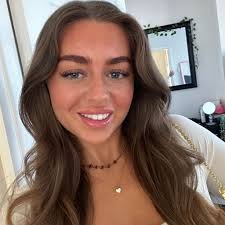 Hi all 😀 Looking at booking accommodation for Dubrovnik, is it best to  stay within walking distance or out of town a bit 🤔