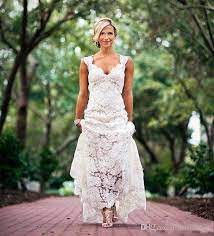 Discount 2019 Full Lace Wedding Dresses Country Style Pluging V Neck Cap Sleeves Keyhole Back A Line Vintage Custom Made Bridal Gowns Vestios Princess Line Wedd Wedding Gown Backless Wedding Dresses