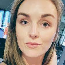 Resha Davis's Instagram, Twitter & Facebook