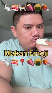 Lokal Makan Emoji Challenge with Akie Jack