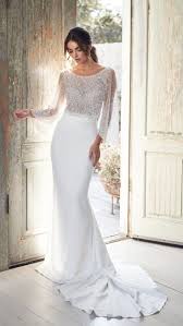 Wedding Dress With Elegant Details In 2020 Anna Campbell Wedding Dress Wedding Dress Long Sleeve Wedding Dresses
