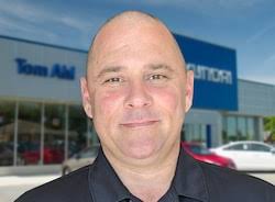 Tom Ahl Hyundai Staff