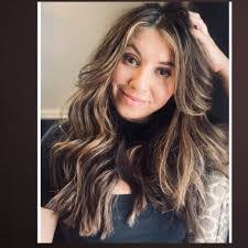 Vicki Bauer's Instagram, Twitter & Facebook