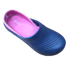 Possible languages include english, dutch, german, french, spanish, and swedish. Customized Nurse Fashion Clogs Dutch Wooden Clogs No Holes Operating Theater Clogs Swedish Shoes Size Eu36 41 Buy Customized Nurse Fashion Clogs Dutch Wooden Clogs Operating Theater Clogs Product On Alibaba Com