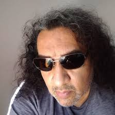 Red Kross opened for (the) Melvins tonight in Bethlehem PA. I kinda enjoyed  them. I know they've been around for awhile, and I'm pretty sure they've  covered a KISS song. That's all