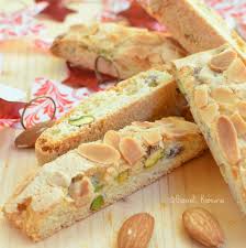 Croquants Amandes Et Pistaches Pumpernickel Recette By Sweet Kwisine Recettes De Cuisine Recette Gateau Aid Facile